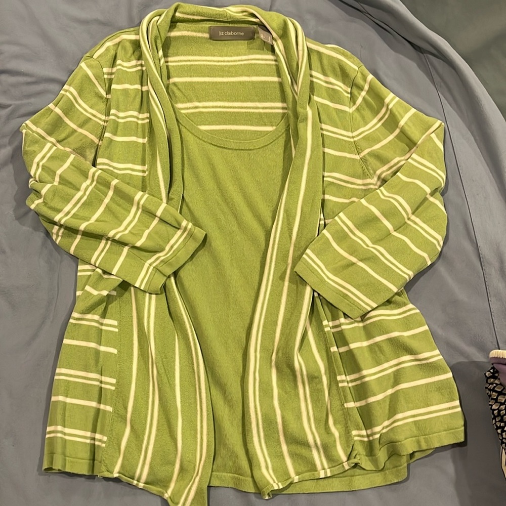 Liz Claiborne 3/4 sleeve sweater